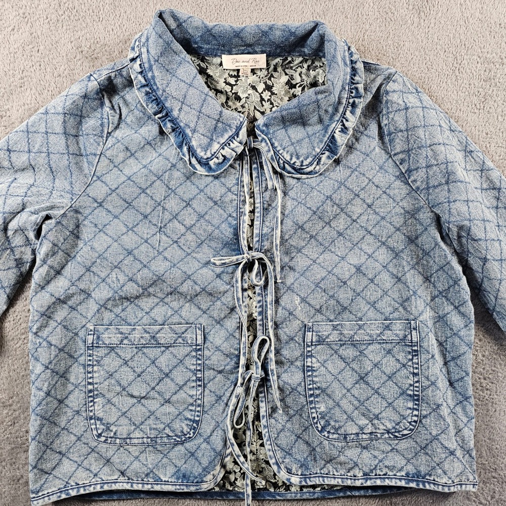 Doe and Rae Quilted Denim Tie Front Jacket Floral Lined Blue Medium